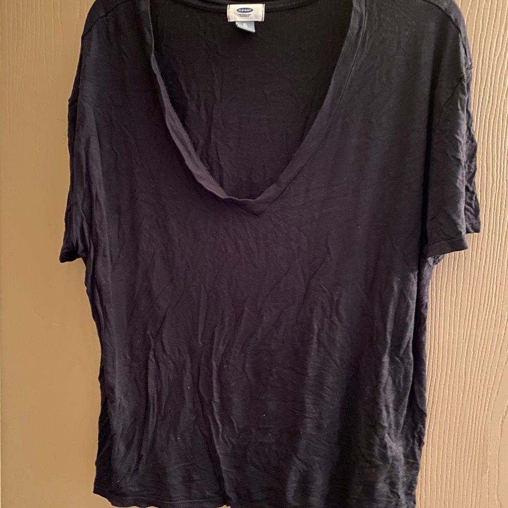 Old navy black basic tee